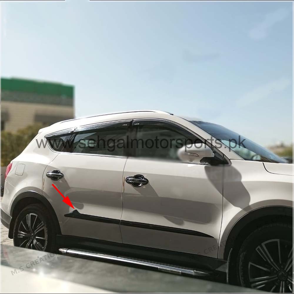 DFSK Glory 580 Door Molding Black Model 2019-2022