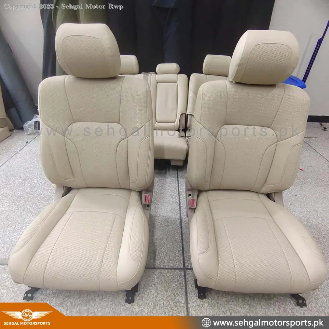 Toyota Land Cruiser Fj200 Front Seats Pair Model 2012-2018