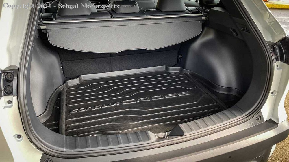 Toyota Cross Trunk Threshold Bumper Protector Model 2021-2022