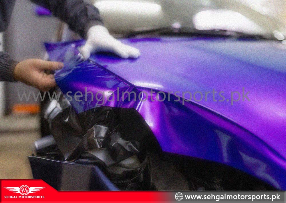 Body Wrapping Vinyl Film Glossy Shine Black KBK-9571 per Running Feet (1x5)
