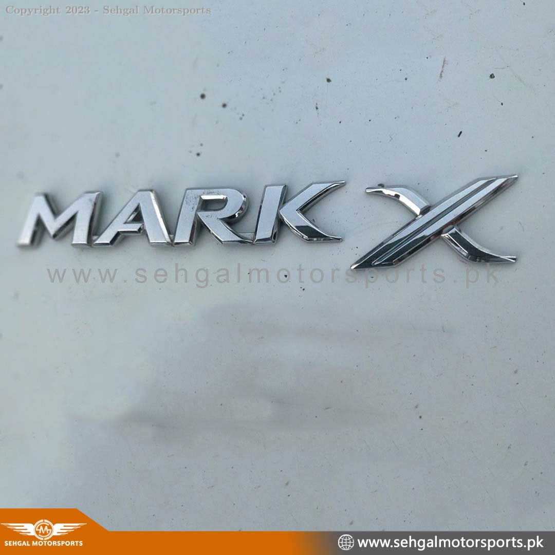 Mark X Trunk Logo