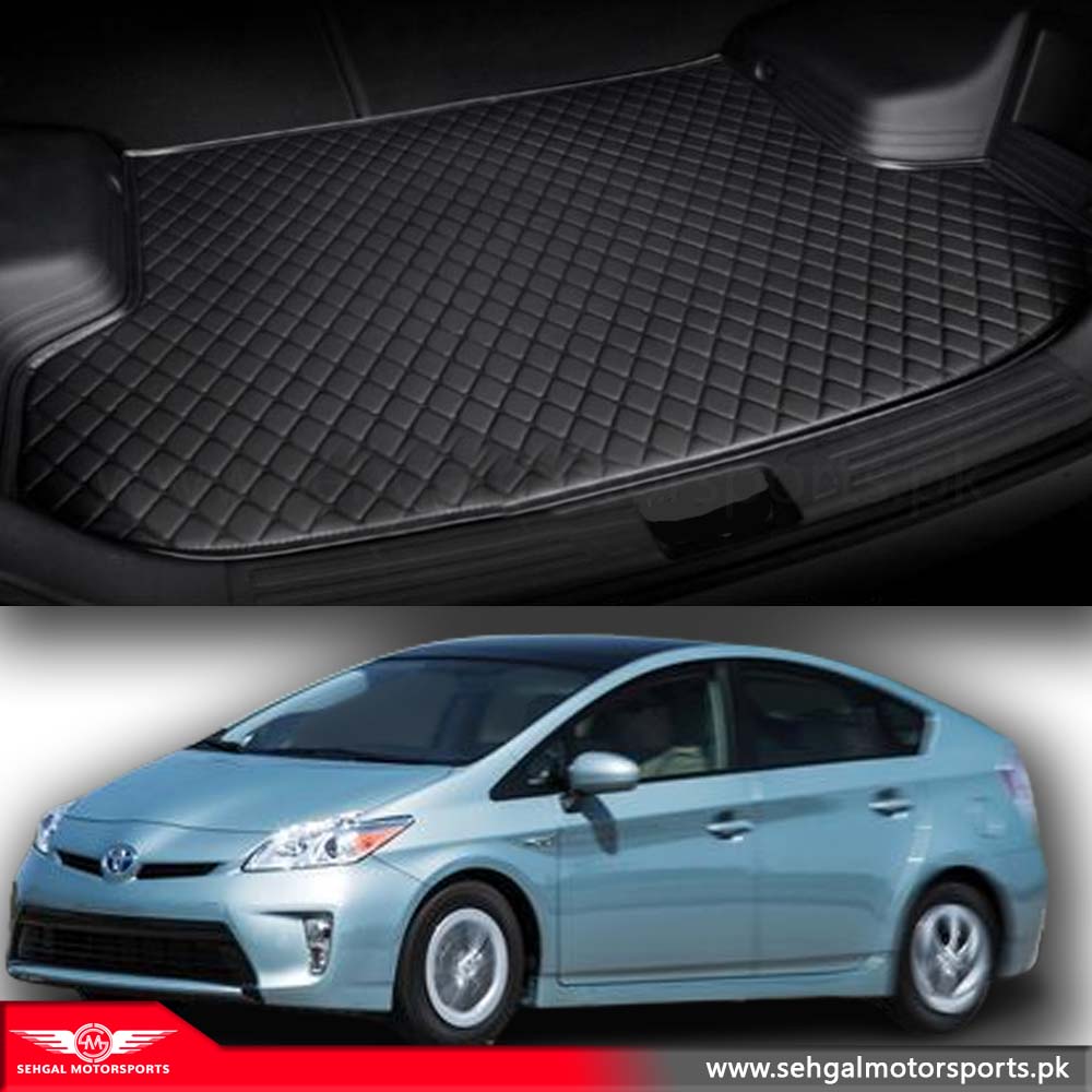 Toyota Prius Alpha 7D ECO trunk Mat Black with Black Stitch