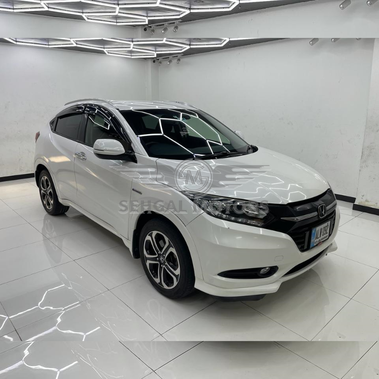 Honda Vezel  1.5Z 2014