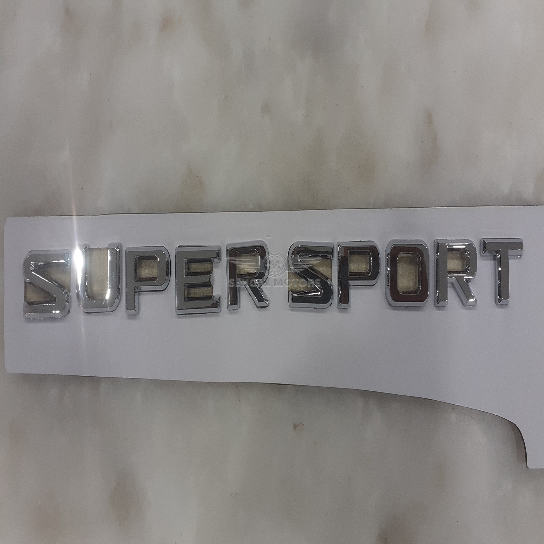 Bonnet Monogram Super Sports Logo