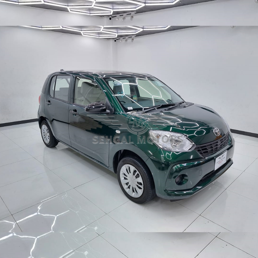 Toyota passo X 1.0 2018