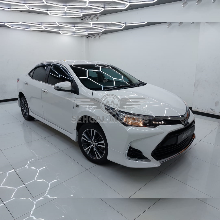Toyota corolla Altis X Automatic 1.6 2021