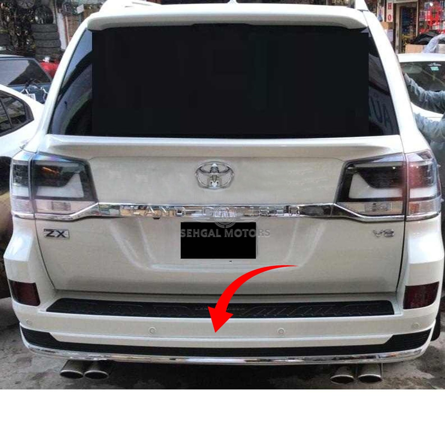 Toyota Land Cruiser FJ200 Back Body Kit / Lip GT Style Chrome Painted Model 2016-2021