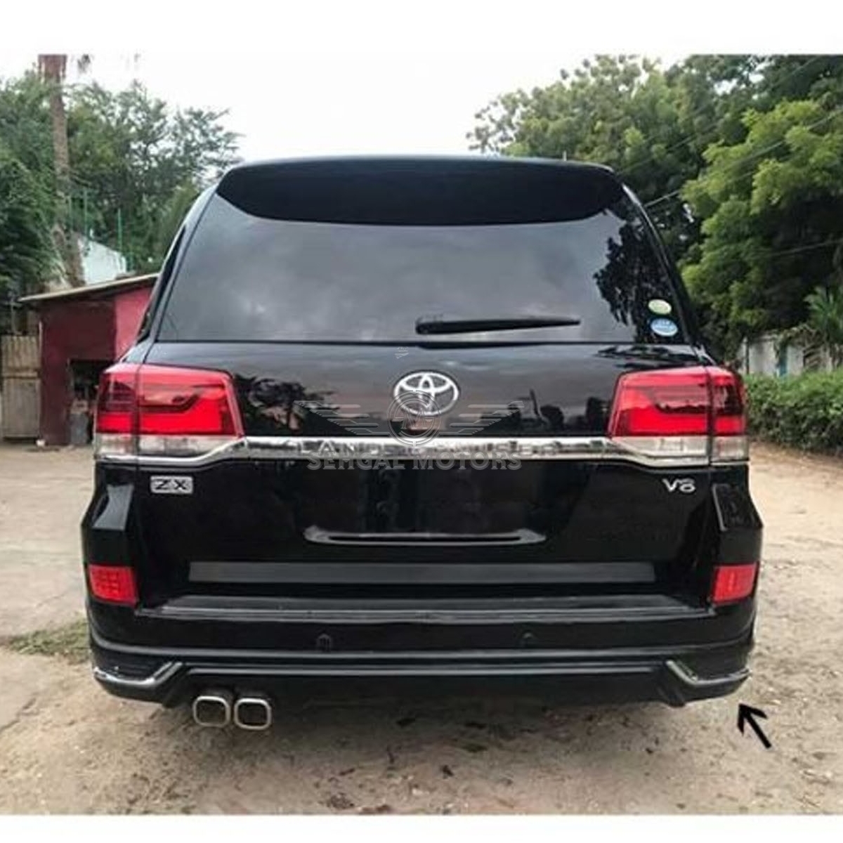 Toyota Land Cruiser FJ200 Back Body Kit / Lip Modellista Single Exhaust (Black) CHINA