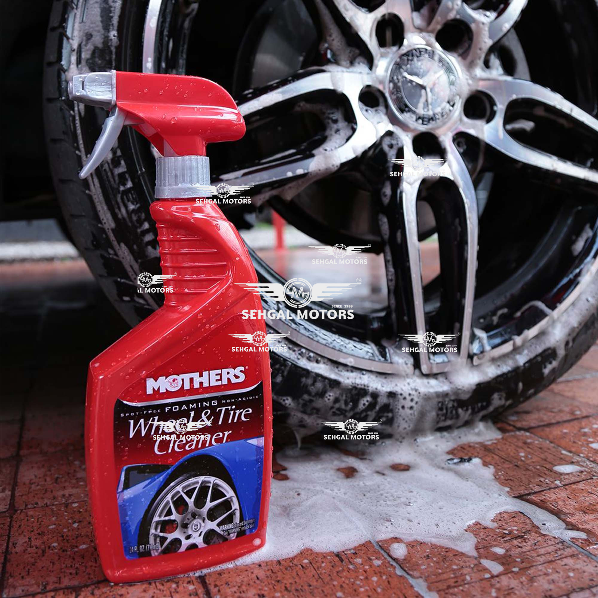 MOTHERS Foaming Wheel and Tyre Cleaner Spray